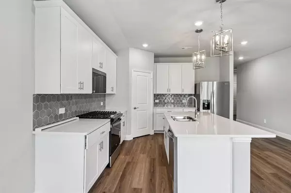 Seagoville, TX 75159,2127 Mustang Way