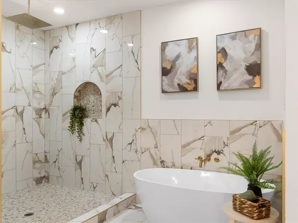 Fort Worth, TX 76105,3735 Ada Avenue