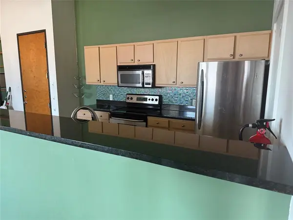 Dallas, TX 75204,2502 Live Oak Street #228