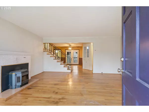 Portland, OR 97236,3607 SE 130TH AVE