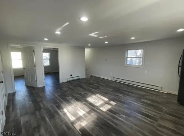 Paterson City, NJ 07522,10 Hopper St #2