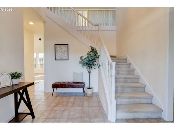 Hillsboro, OR 97123,1219 SE MARLA PL