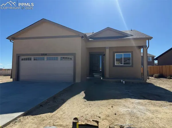 2314 Starboard LN, Pueblo, CO 81008