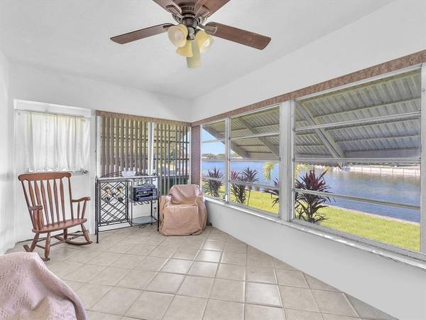 Tamarac, FL 33321,5702 NW 84th Ave