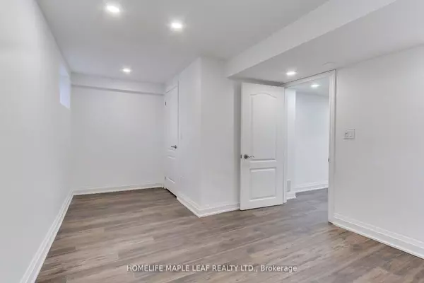 Innisfil, ON L9S 0H1,2180 Dawson CRES