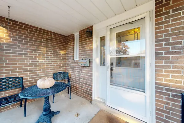 Brampton, ON L6X 2A5,22 Chestnut AVE