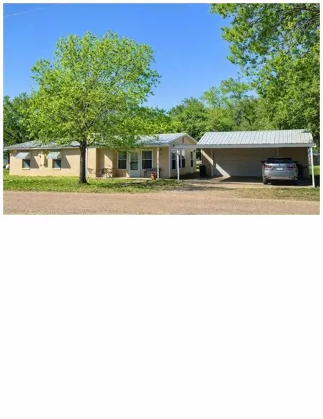 533 County Road 1627, Clifton, TX 76634