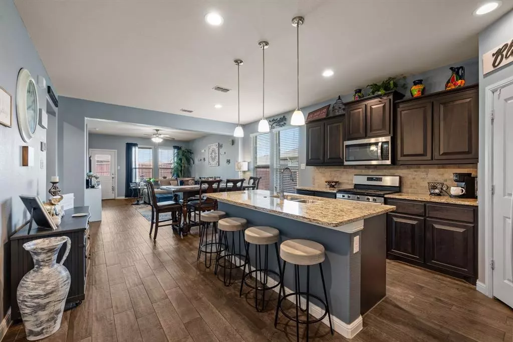 Azle, TX 76020,419 Regatta Lane