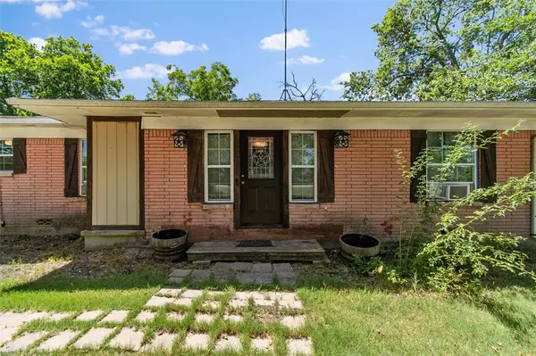 Leonard, TX 75452,23301 Hwy 78