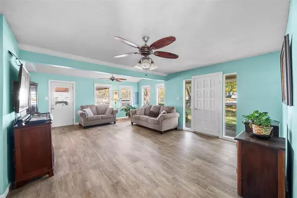 Dallas, TX 75217,633 Haverhill Lane