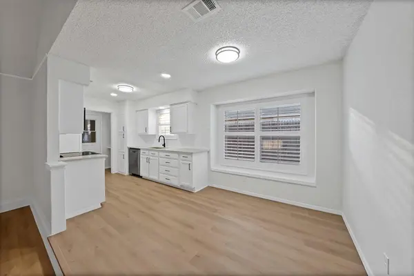 Arlington, TX 76017,825 Meadowdale Road