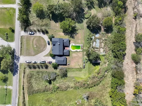 Gainesville, TX 76240,2399 County Rd 147