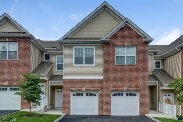 60 Passaic Ave #35, Fairfield Twp., NJ 07004