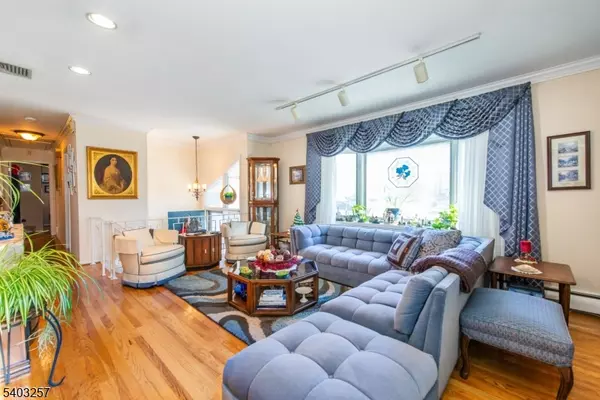 Fairfield Twp., NJ 07004,34 Carlos Dr