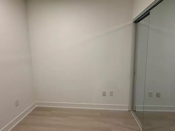 Toronto C14, ON M2N 0M4,36 Olive AVE #611