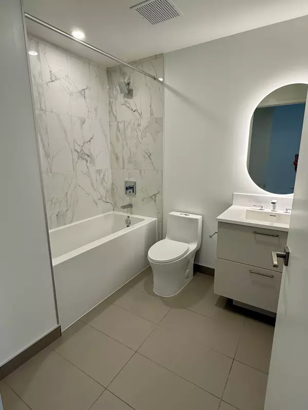 Toronto C14, ON M2N 0M4,36 Olive AVE #611