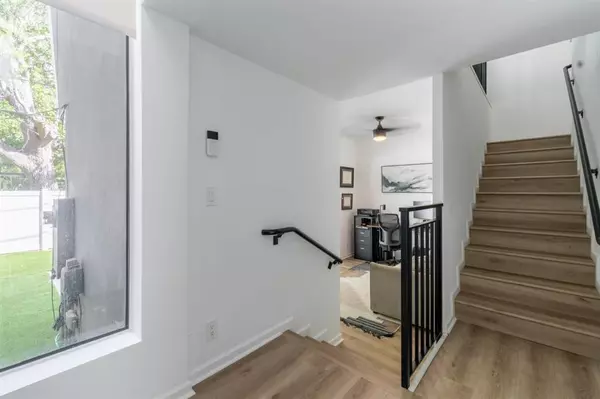 Fort Lauderdale, FL 33316,723 SE 16th Ct