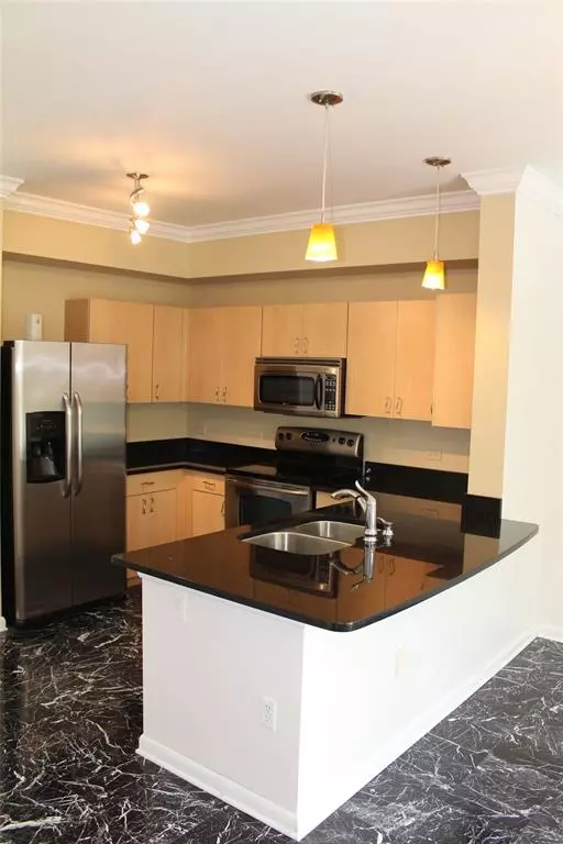 Fort Lauderdale, FL 33301,533 NE 3rd Ave #336