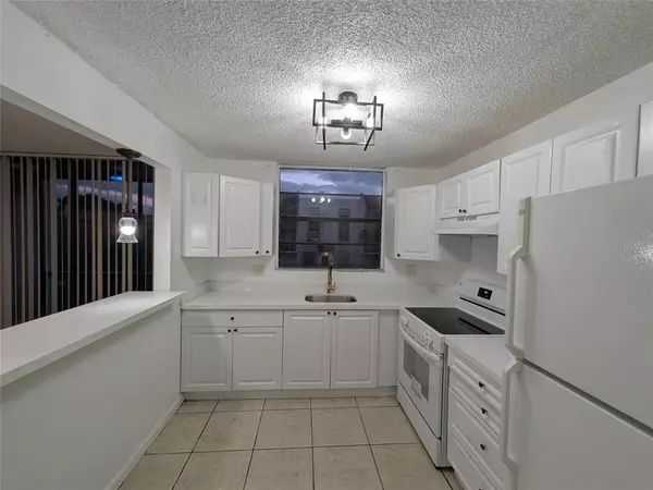 Lauderhill, FL 33313,1788 NW 55th Ave #204