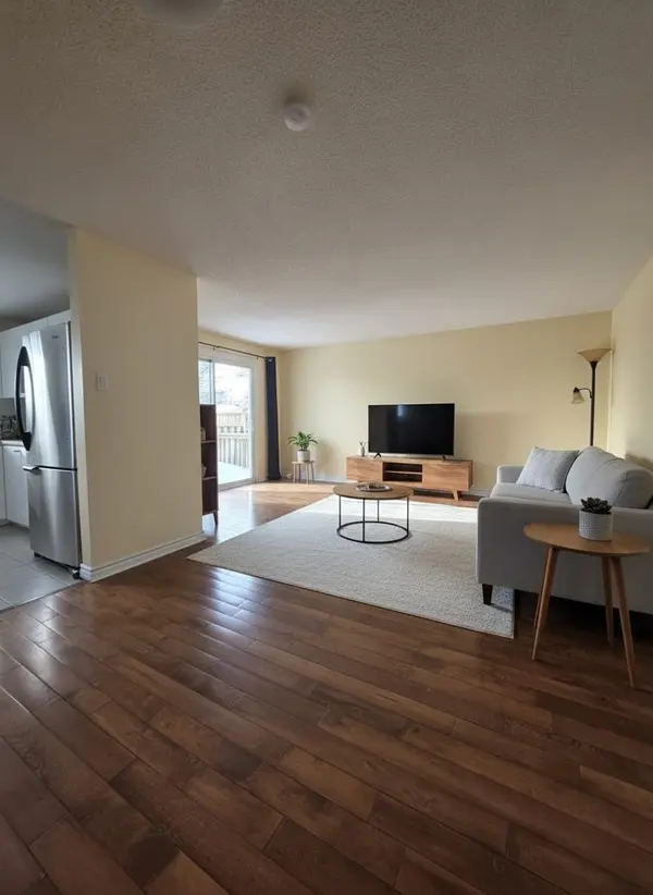 Barrie, ON L4M 5V5,75 Corbett DR