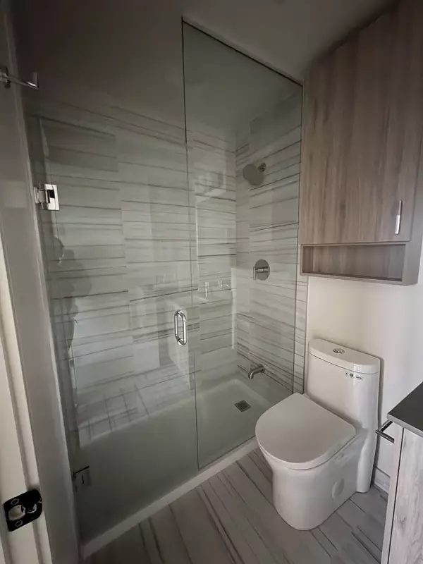 Milton, ON L9T 9N7,8020 Derry RD #1001