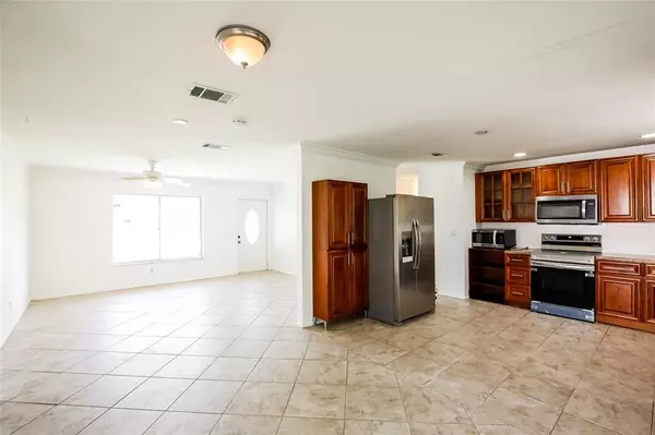 Port St Lucie, FL 34952,2132 SE Shelter Dr