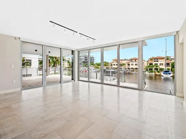 Fort Lauderdale, FL 33301,133 Isle of Venice Dr #201