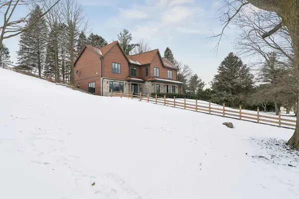 8388 Fifth Side Road, Adjala-tosorontio, ON L0G 1L0