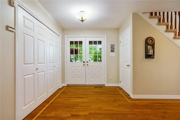 Hamilton, ON L0R 2A6,1166 Westbrook RD