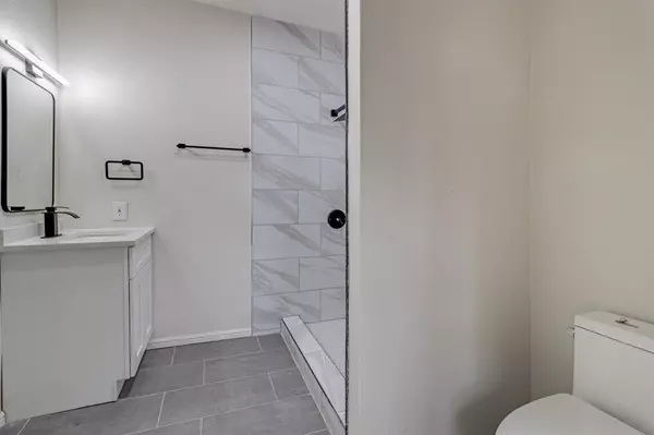 Dallas, TX 75212,3838 Peoria Street #A