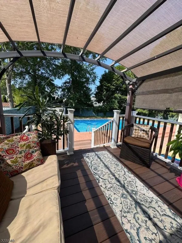 Totowa Boro, NJ 07512,28 Willow Ct