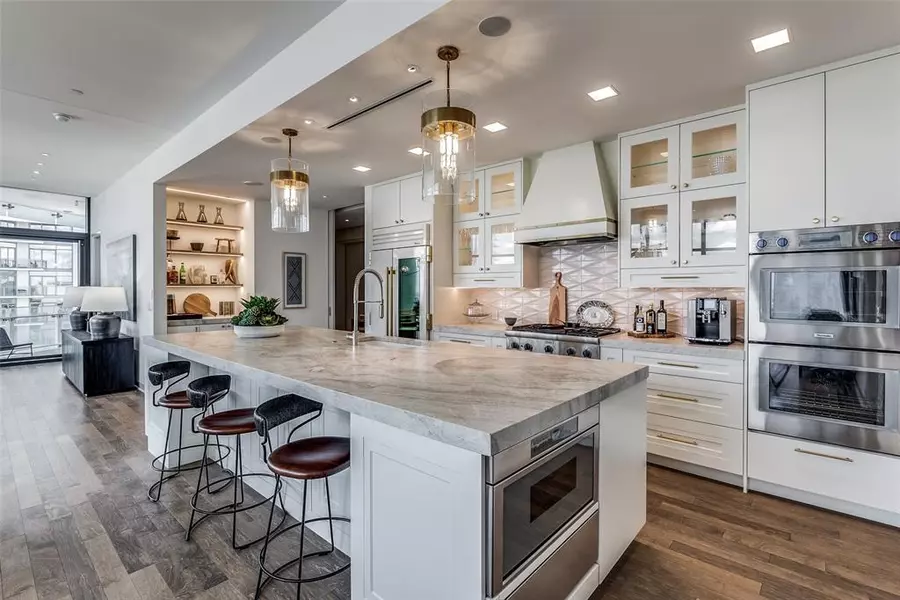 1918 Olive Street #2002, Dallas, TX 75201