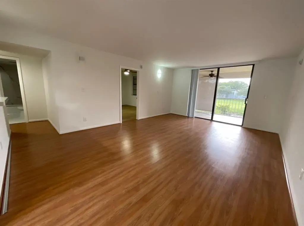 Margate, FL 33063,7396 NW 18th St #203