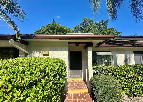 Coconut Creek, FL 33066,3264 Carambola Cir #3264