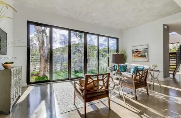 Fort Lauderdale, FL 33304,1400 NE 6 St #1400