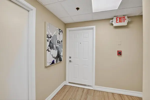 Boca Raton, FL 33432,950 De Soto Rd #5-A