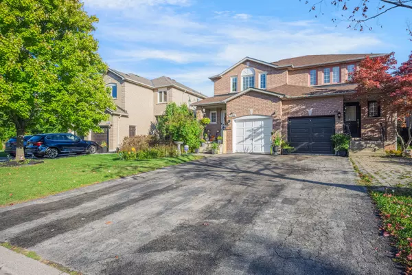 Oakville, ON L6M 3N7,2146 Shady Glen RD