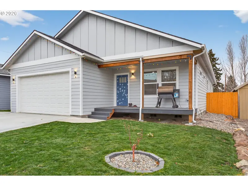 2160 WABASH AVE, Baker City, OR 97814