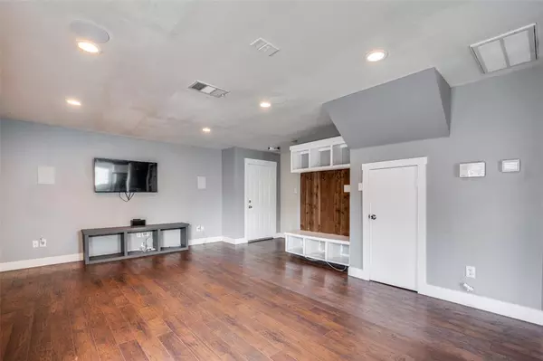 Arlington, TX 76017,1008 Tennessee Trail