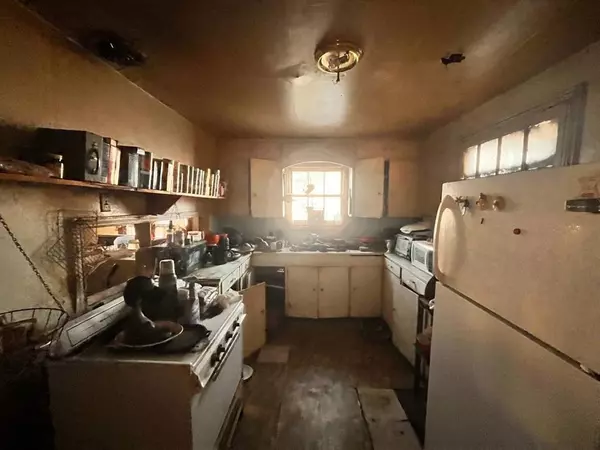 Pleasanton, TX 78064,516 Commerce Street