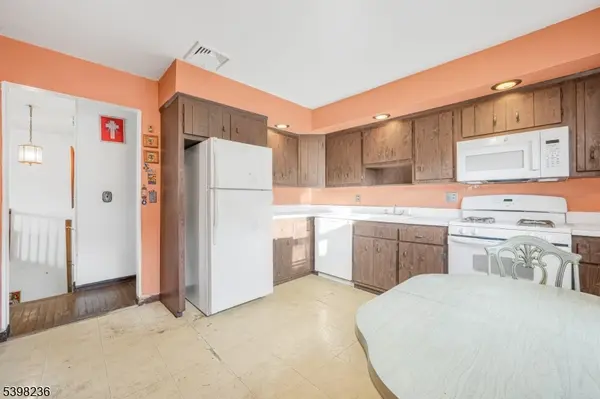 Washington Twp., NJ 07676,609 Monroe Ave