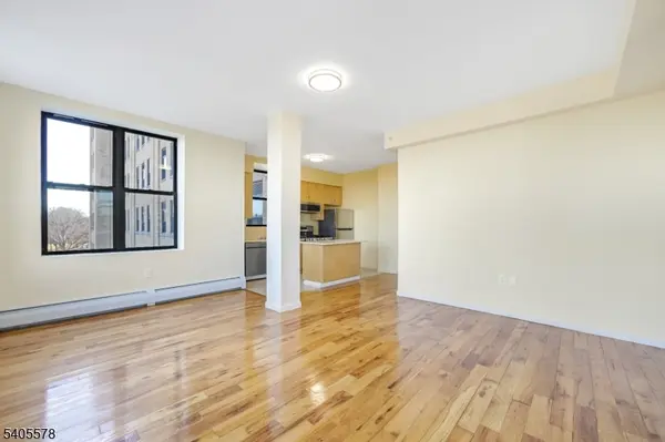 Belleville Twp., NJ 07109,520 Belleville Ave