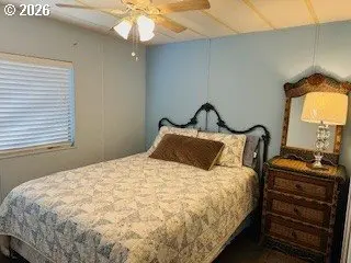 Oakridge, OR 97463,76248 Garden RD