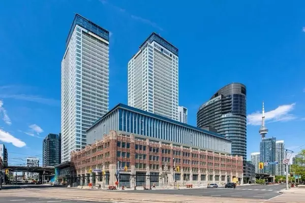 Toronto C01, ON M5V 0N1,17 Bathurst ST #2808