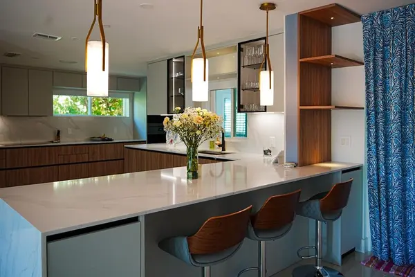 Hollywood, FL 33019,1017 Lincoln St