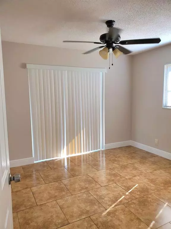 Oakland Park, FL 33309,4440 NW 19th Ter