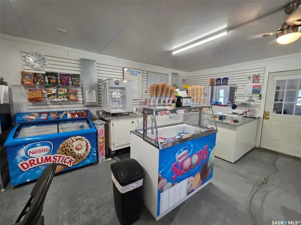 Beaver Flat, SK S9H 3X1,500 Smith CRESCENT