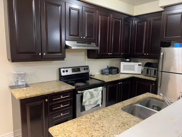 Brampton, ON L6Y 2Z9,188 Sky Harbour DR