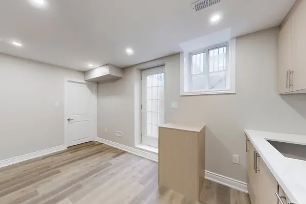 Milton, ON L9T 6Z6,328 Dalgleish GDNS #Bsmnt