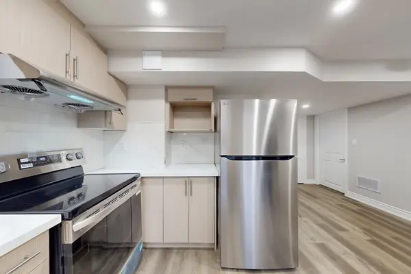 Milton, ON L9T 6Z6,328 Dalgleish GDNS #Bsmnt